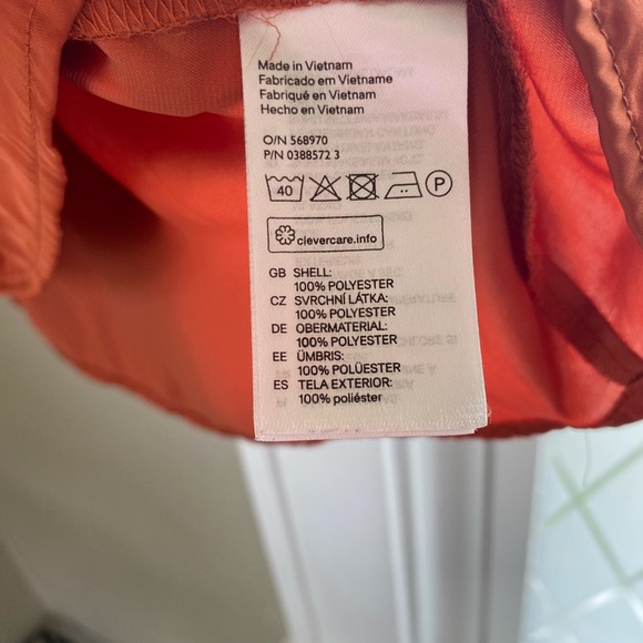 H&M silky blouse - Picture 5 of 6